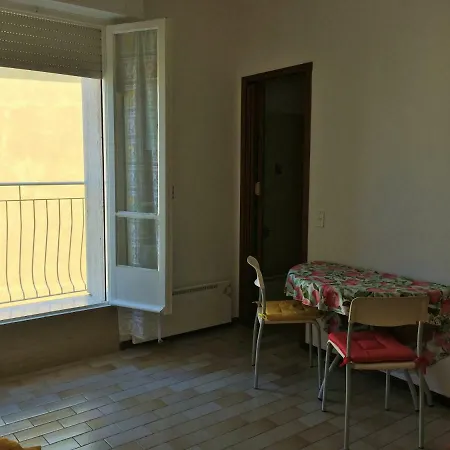 Apartment In Centro A 5 Minuti Dal Mare