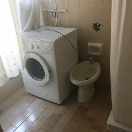 Apartment In Centro A 5 Minuti Dal Mare Alassio